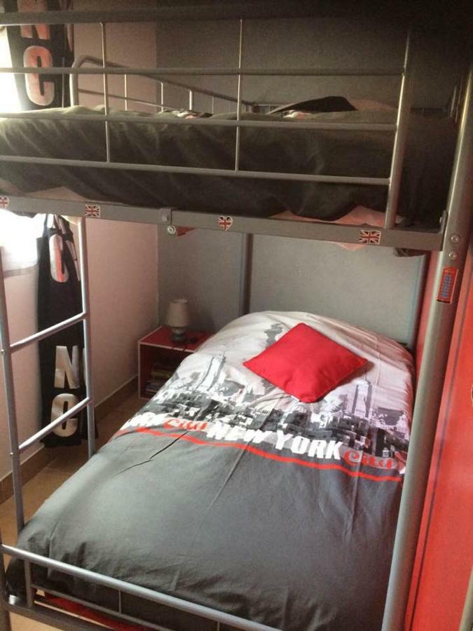 Appartement / Gite Les Papillons Lablachère Buitenkant foto
